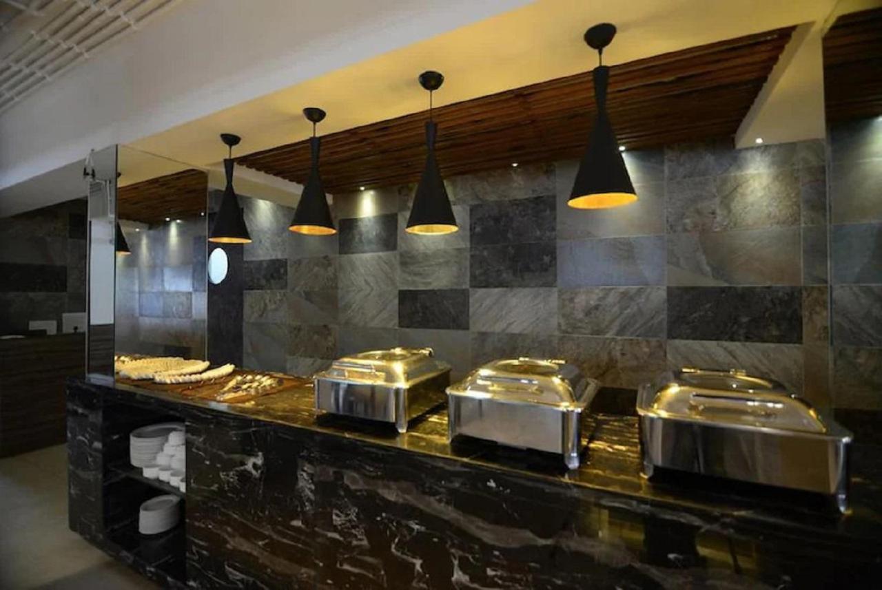 Sunkissed Premium, Goa By Wsi, Calangute Beach Luaran gambar